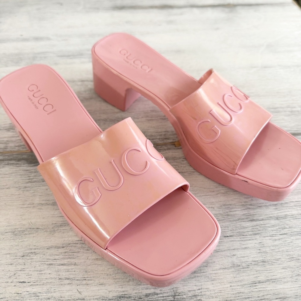 Gucci Pink Wild Rose Rubber Slides Heeled Mules Sandals size 39 - Picture 2 of 11